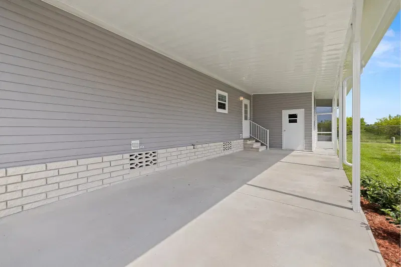 Champion community 2444437 exterior home features