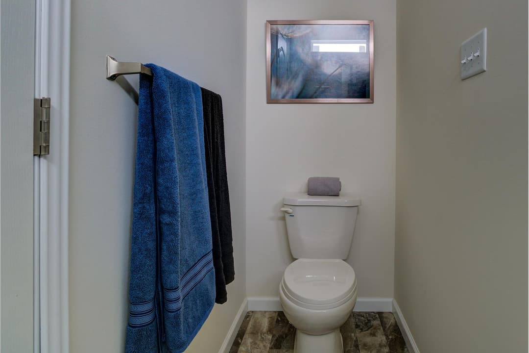 Spectra rh7100 bathroom home features