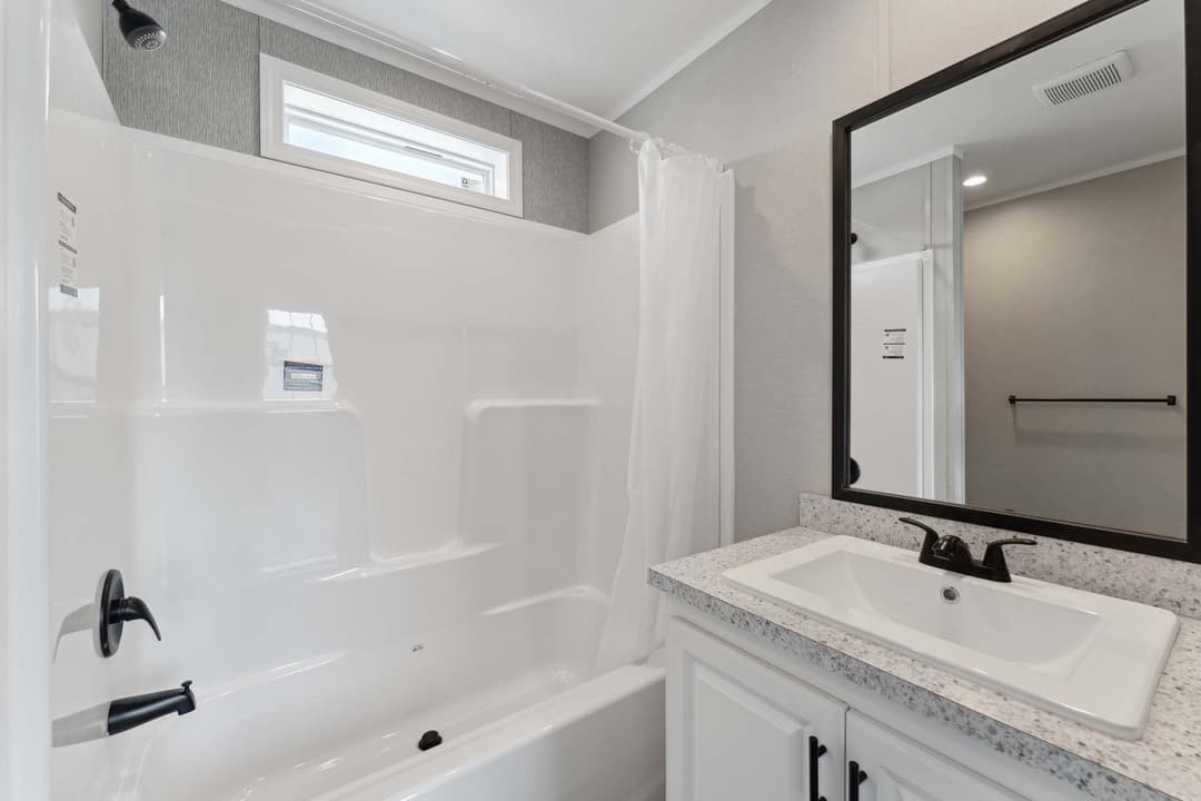Calm 880 bathroom home features