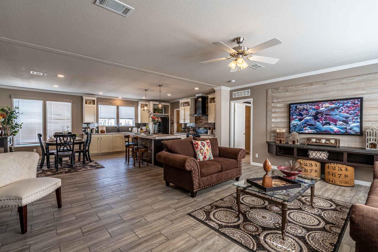 Urban homestead 28563c interior home features