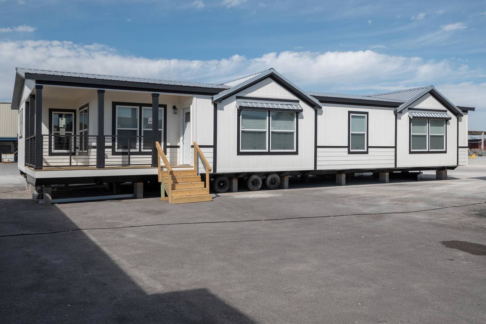 Innovation 3266f exterior and hero home features