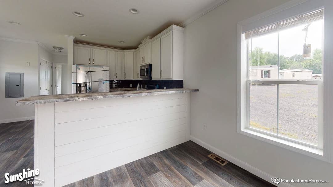 Pri1670-1005 interior home features