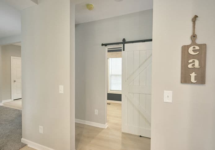 Elite 2.2 32763c interior home features