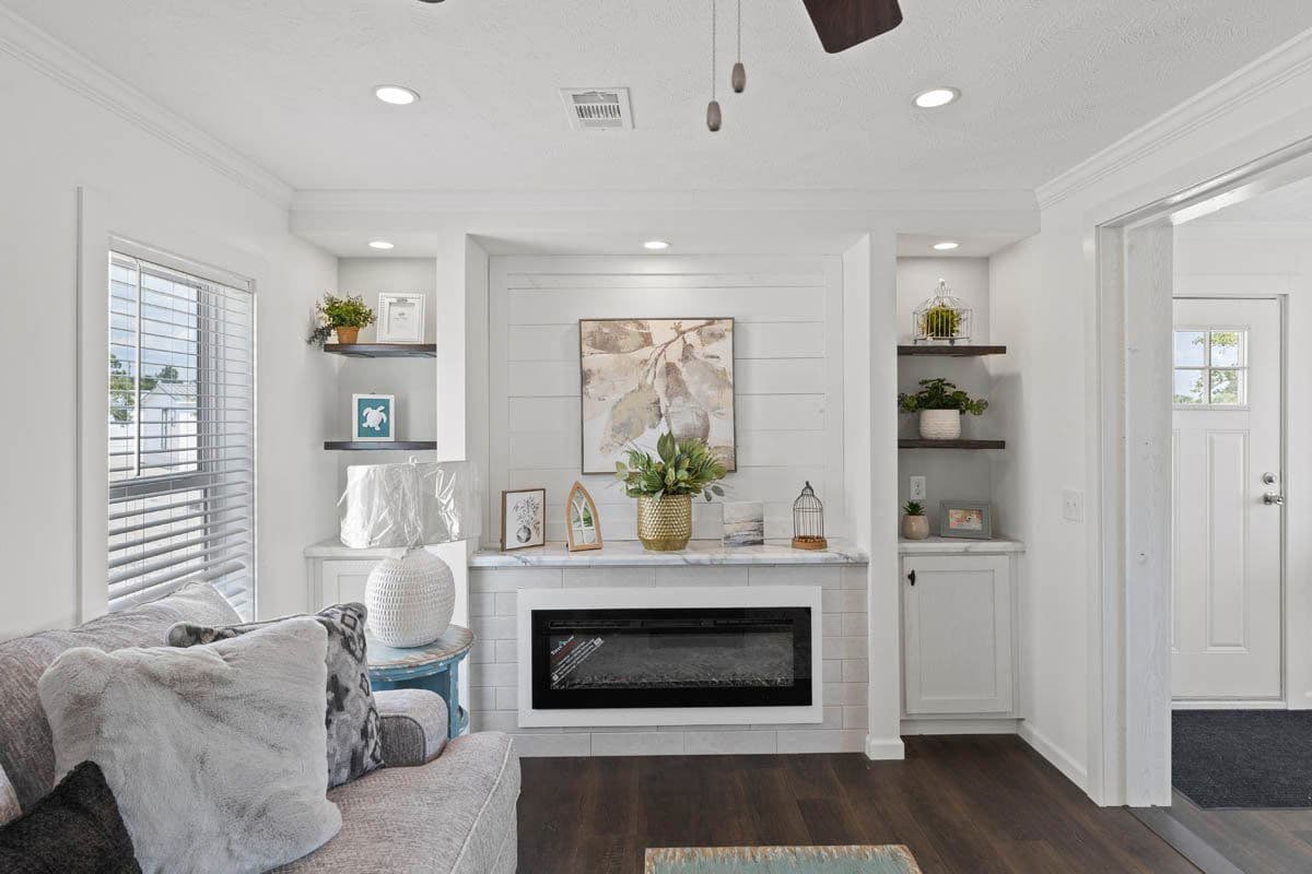 Venice interior home features