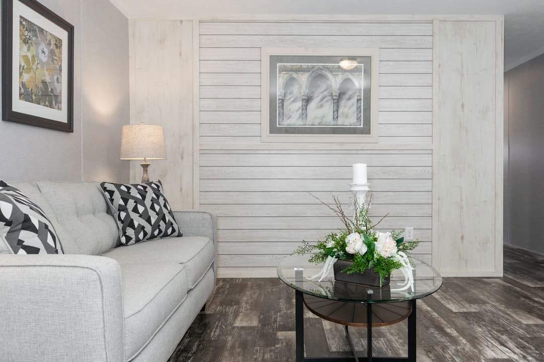 Sapphire 66 interior home features