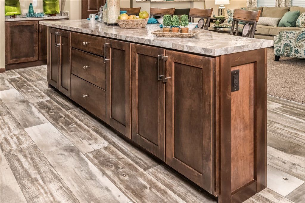 Limited 3 kitchen home features