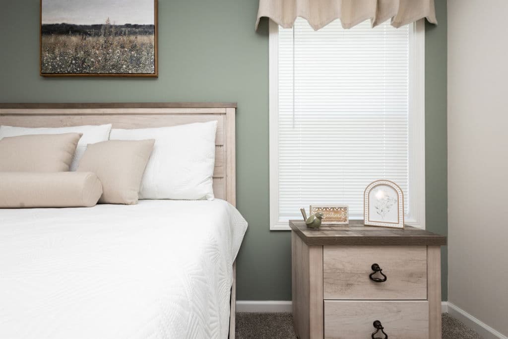 Astro creations ranch 3a2093-p bedroom home features