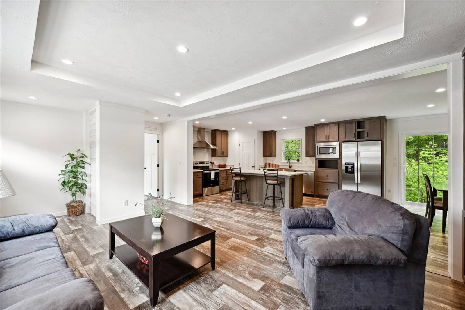 Elevate 56 interior home features