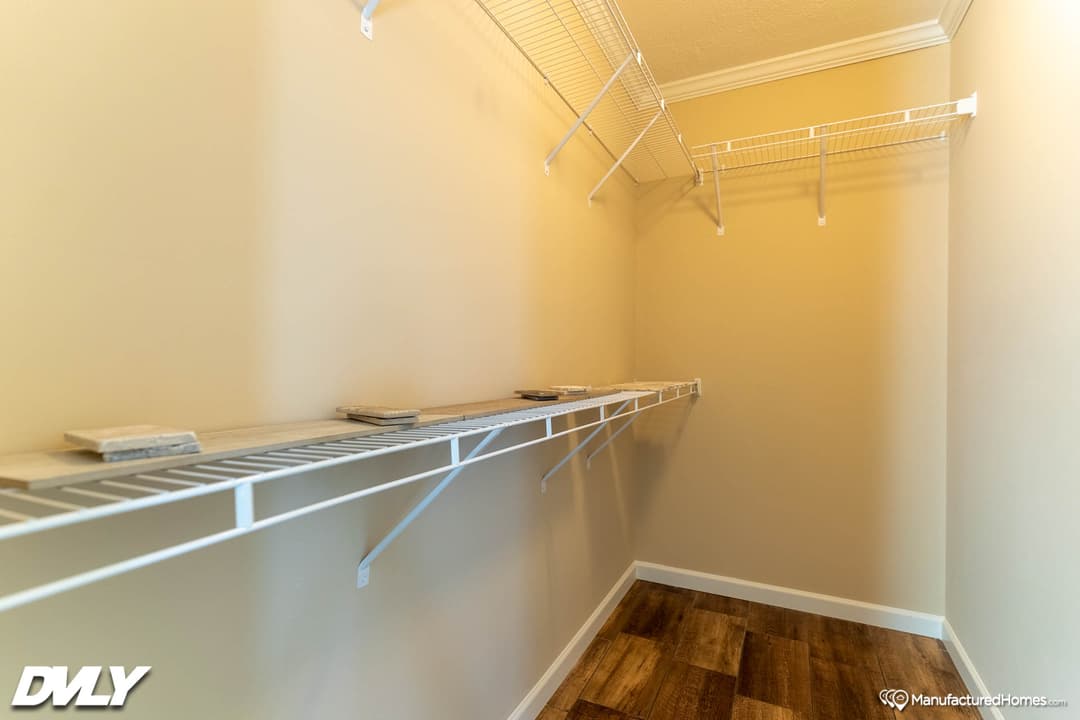 The lodge interior home features