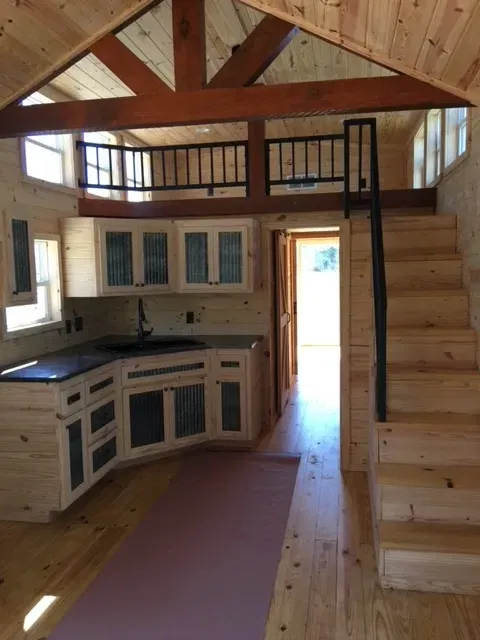 Chateau la salle | 4b 115 hybrid interior home features