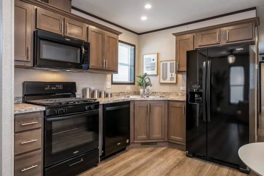 C601 kitchen home features