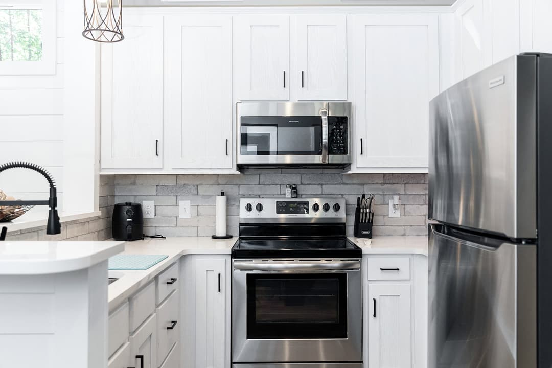 Desoto kitchen home features