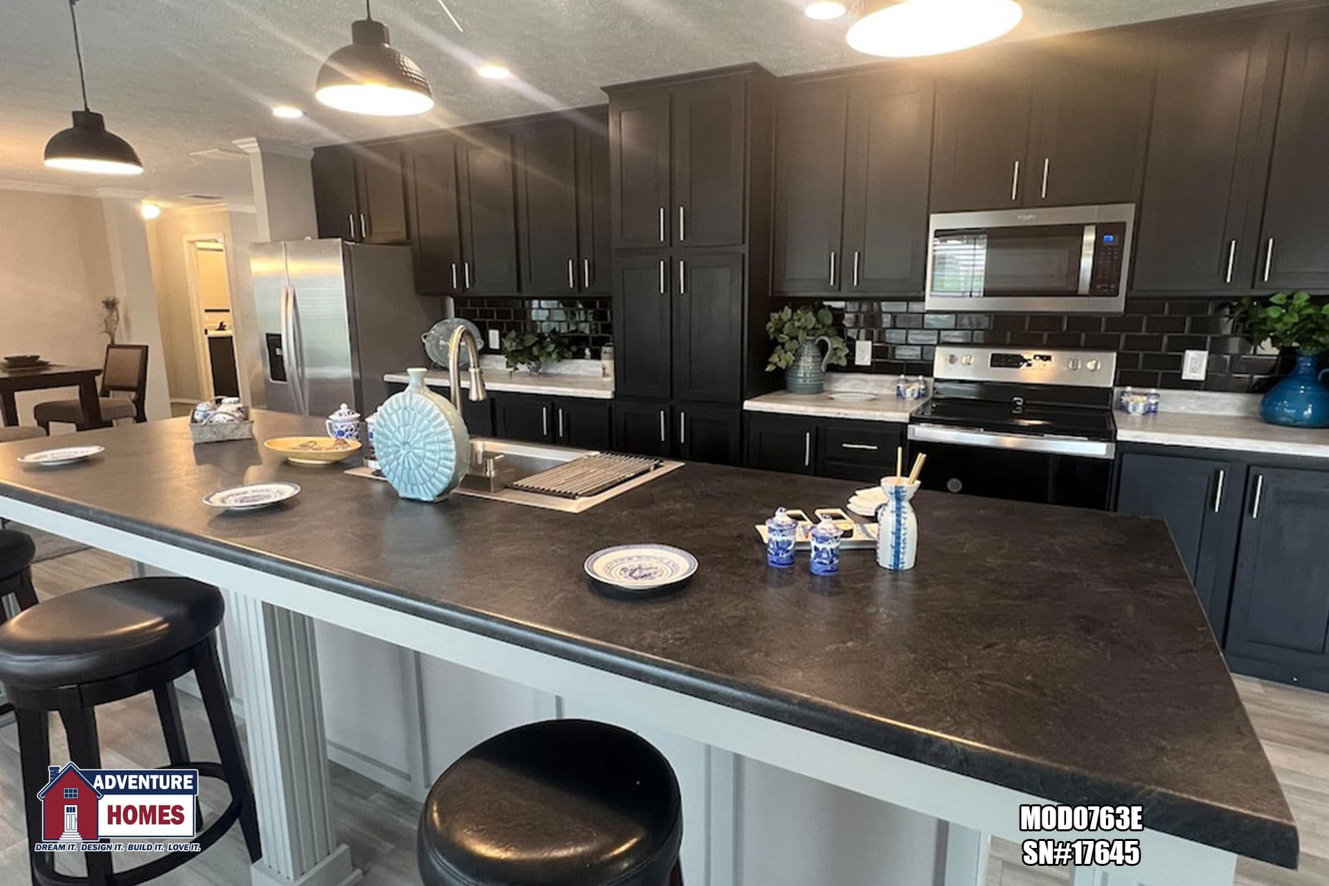 Mod0763e kitchen home features