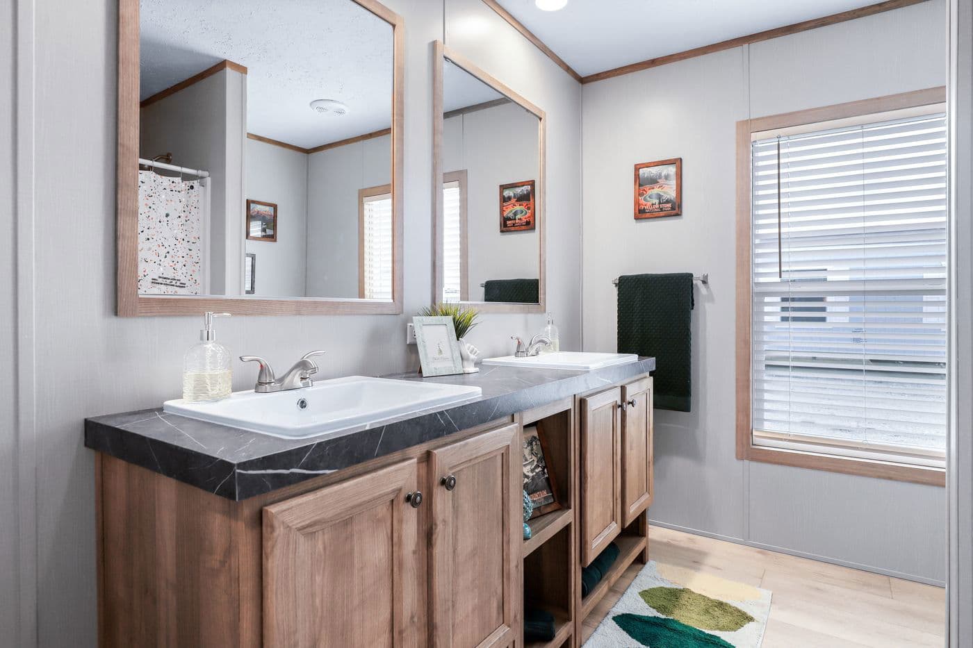 Bluebonnet breeze bathroom home features