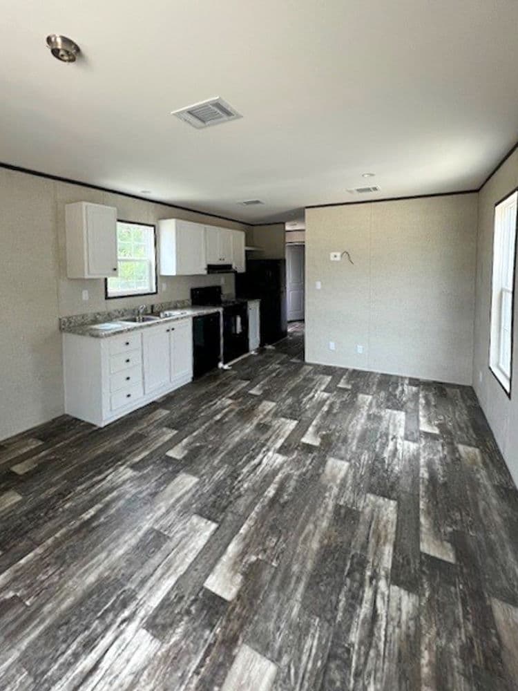 Thrifty interior home features