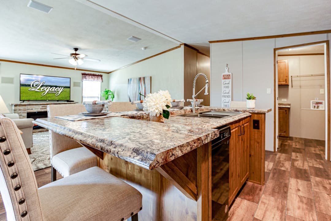 Doublewide s-28×56-32flp kitchen home features