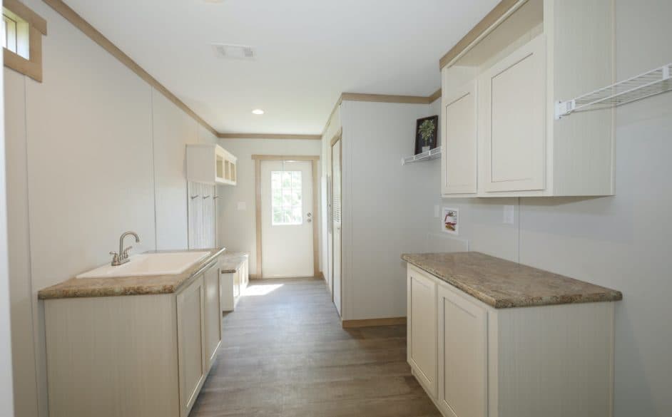 Wranglers retreat t70p interior home features