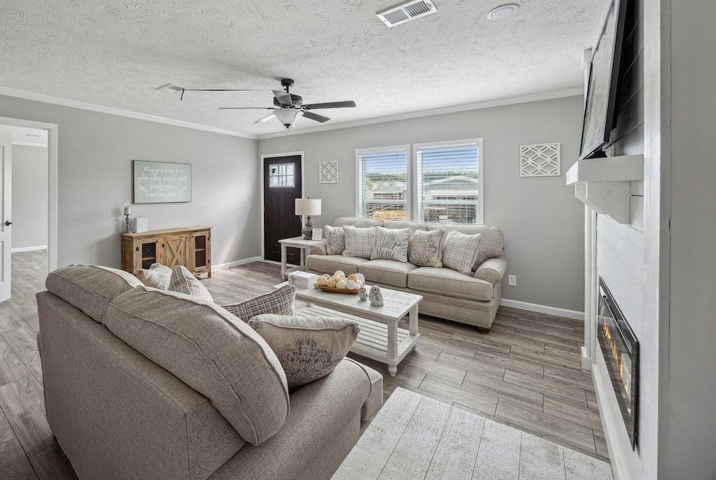 Kb-3246 presley interior home features