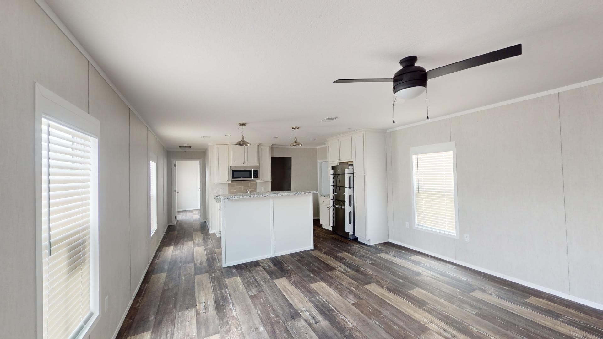 Arc1664-7005 interior home features