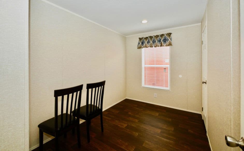 Park hill 342 bedroom home features