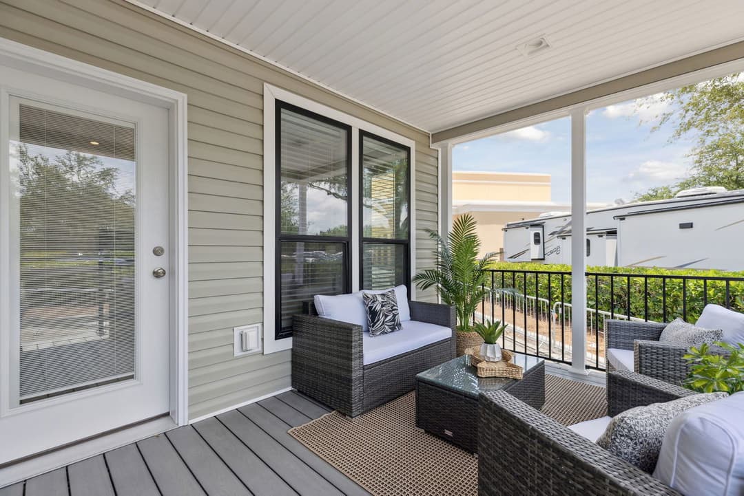 Silver springs 5044a bal harbour exterior home features