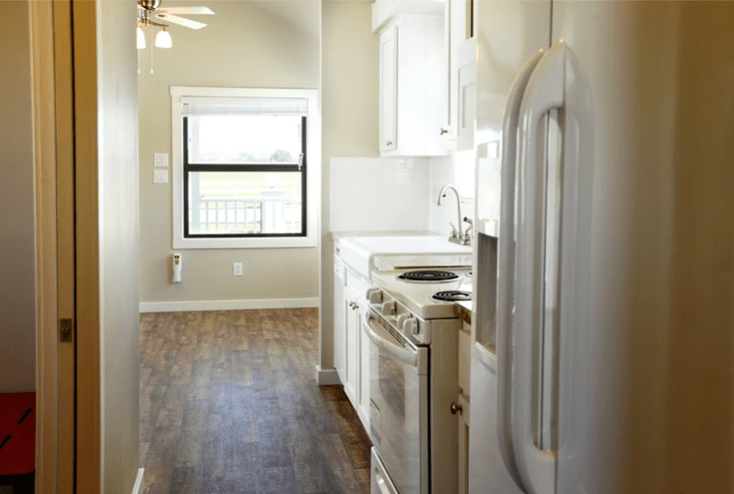 Honeysuckle kitchen home features