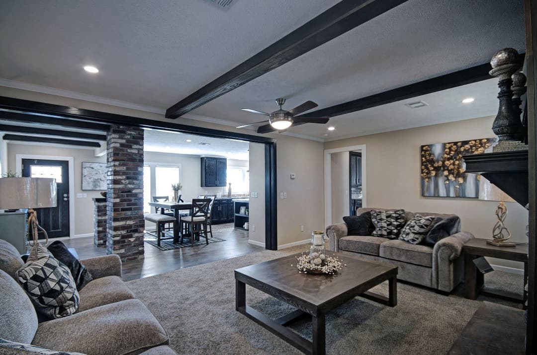 Stoney pointe interior home features