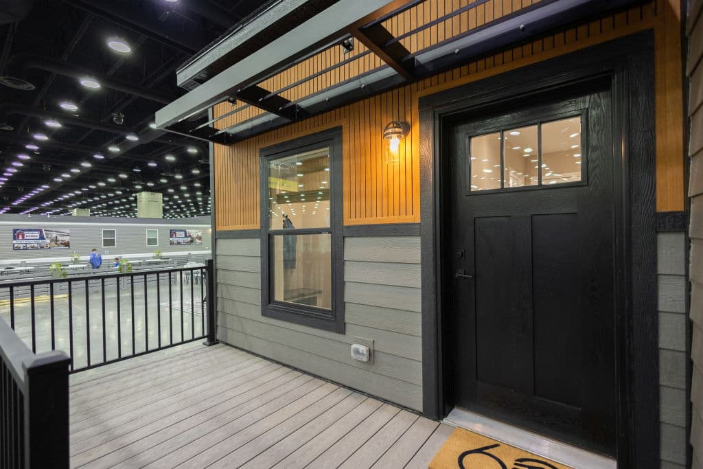 Millenian 5 elevation and exterior home features