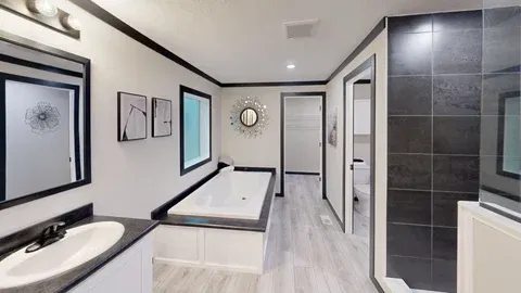 Jewel | 0603d bathroom home features