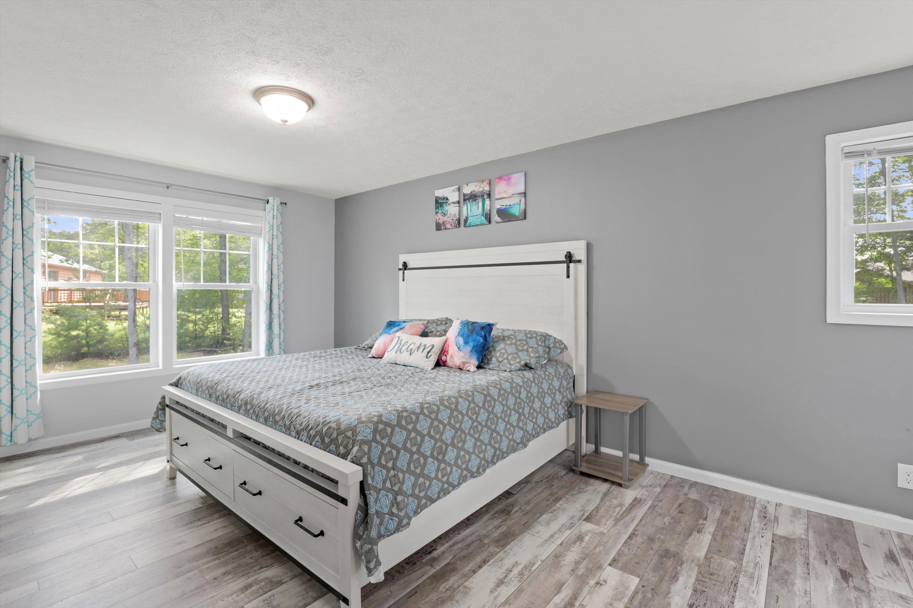 Georgia ii bedroom home features