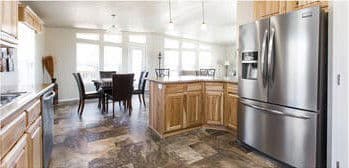 Majestic kitchen home features