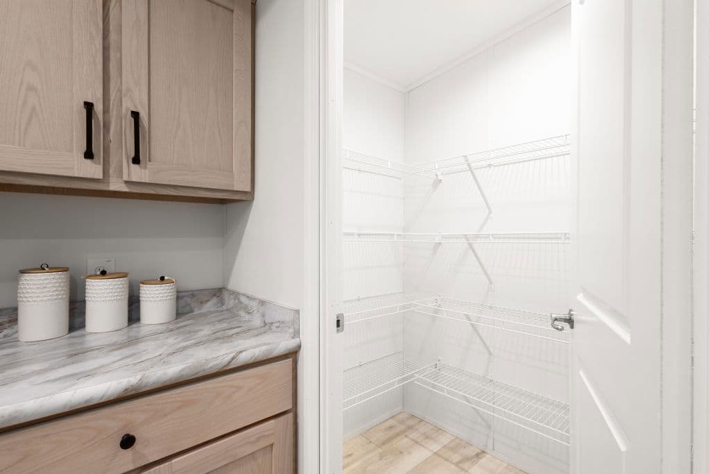 Astro creations ranch 3a2088-p interior home features