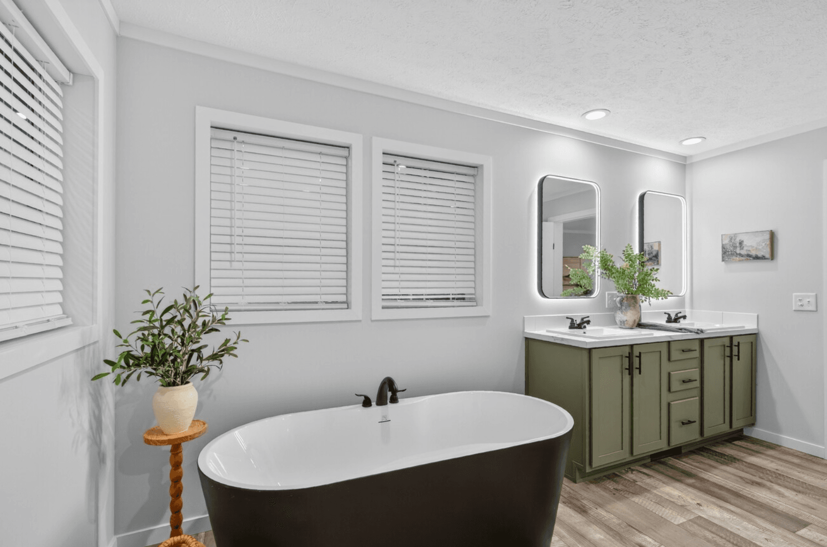 Axis 32563n bathroom home features