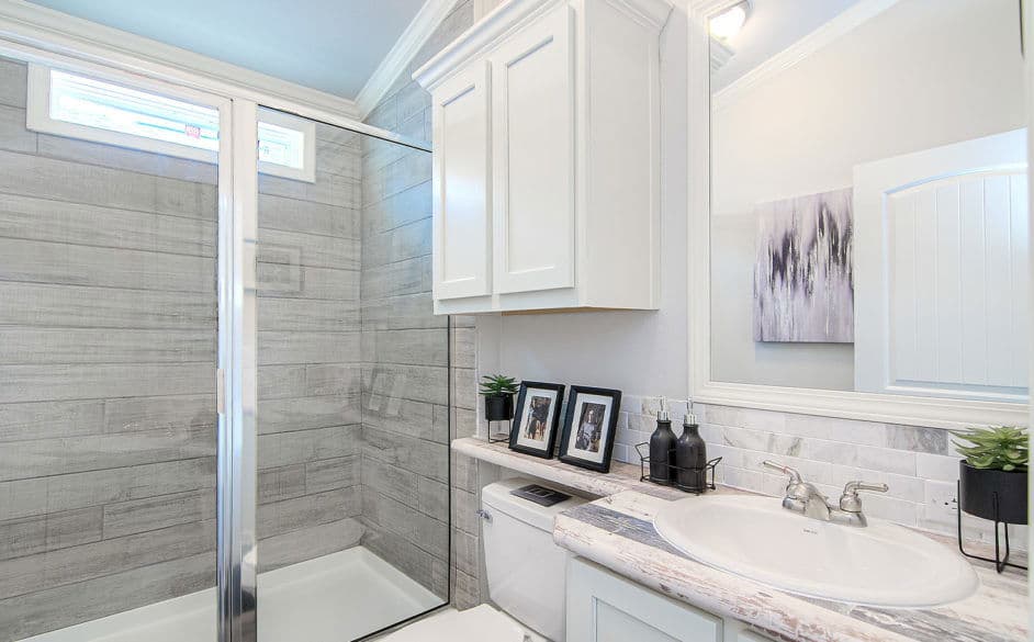 Starling d44ep8 bathroom home features