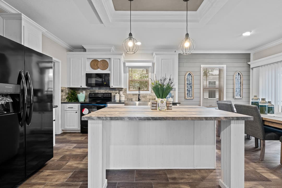 Manning kitchen home features