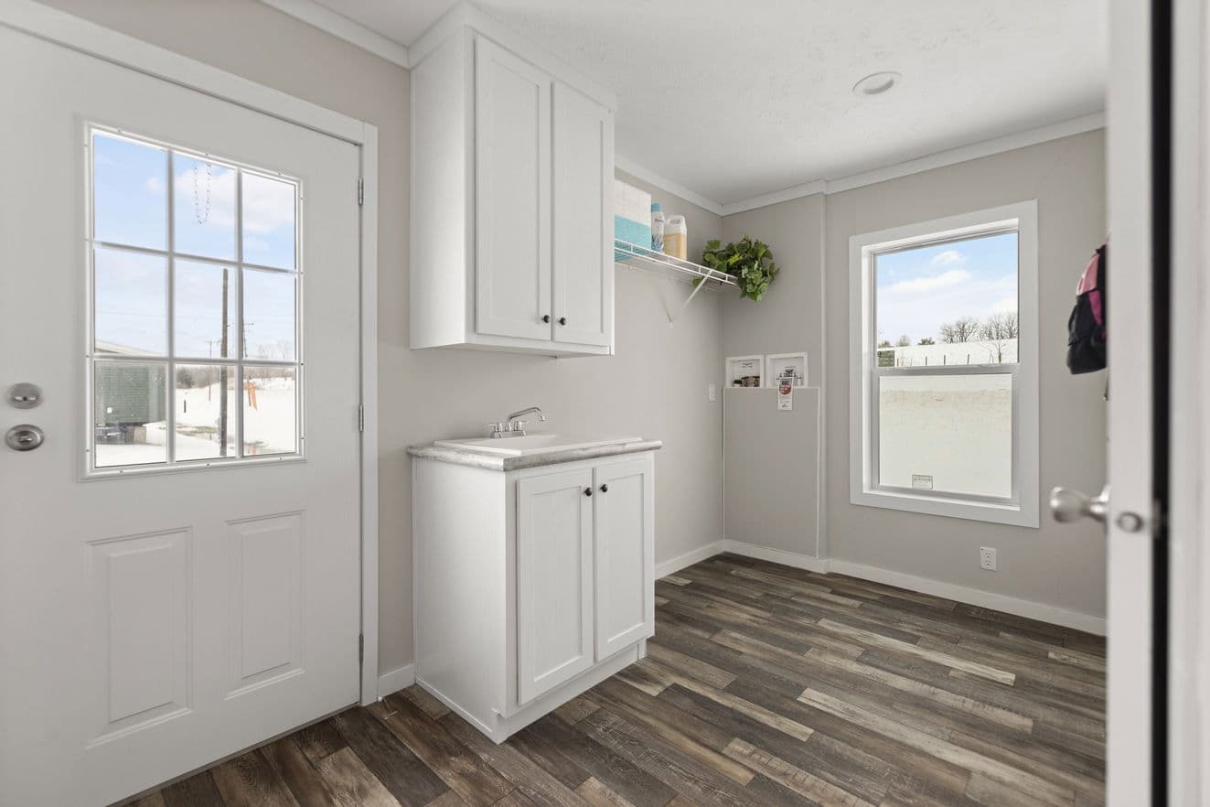  outback 28663p interior home features