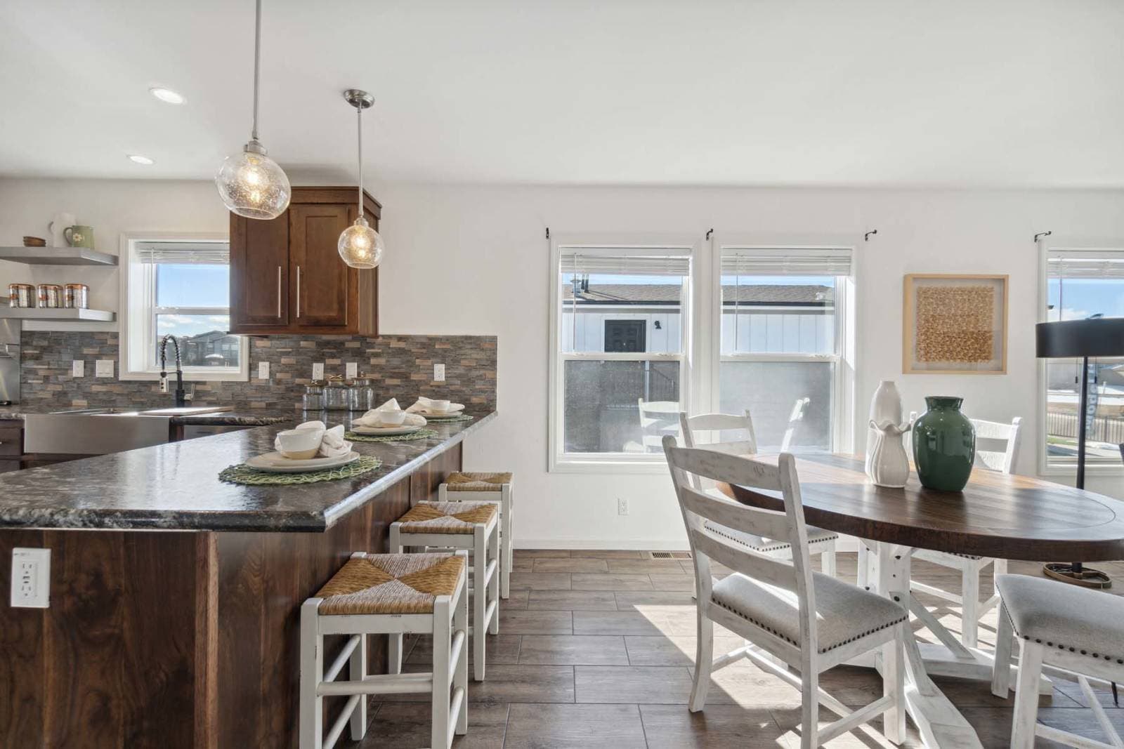 Pika-e interior home features