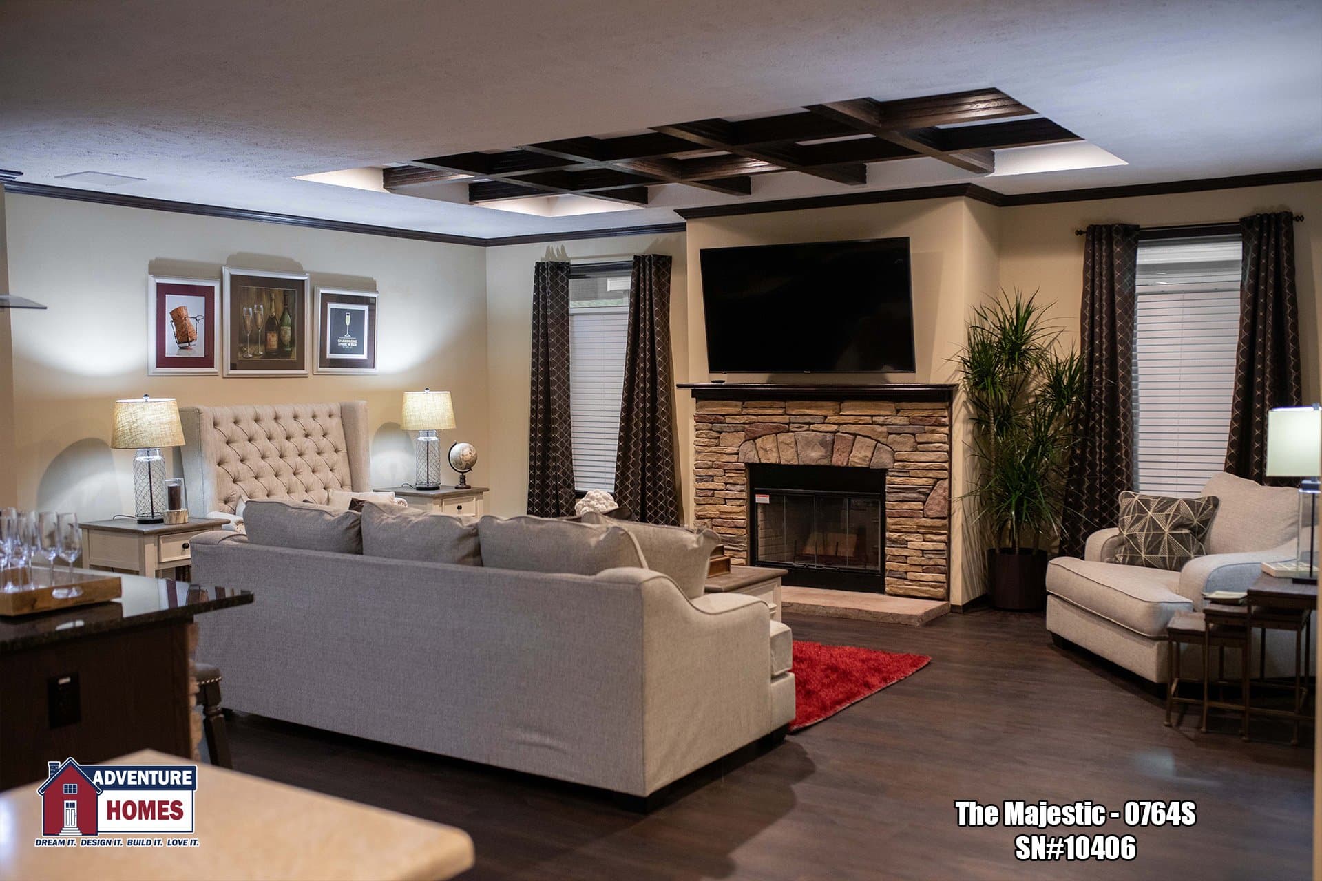 Majestic | 0764s interior home features