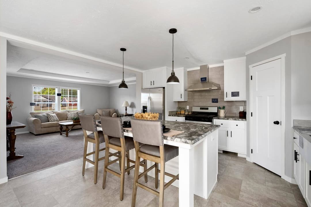 Attain kitchen home features