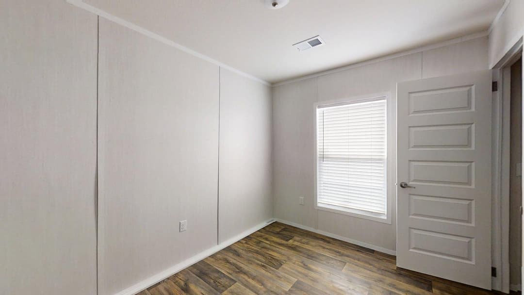 The matthew bedroom home features