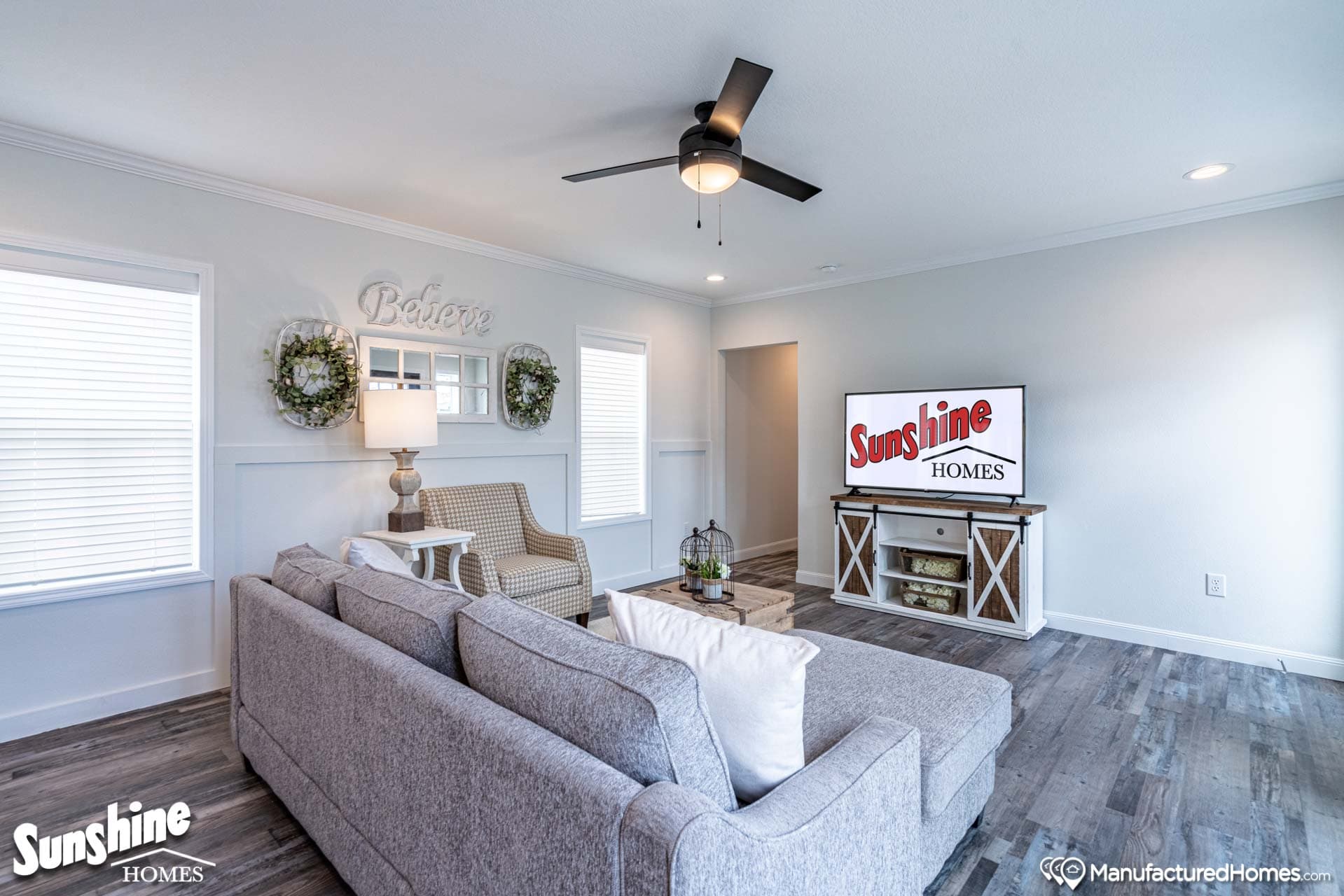 Pri1684-1021 interior home features