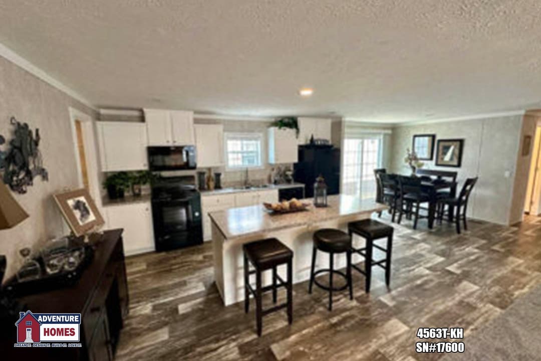 4563t-kh interior home features