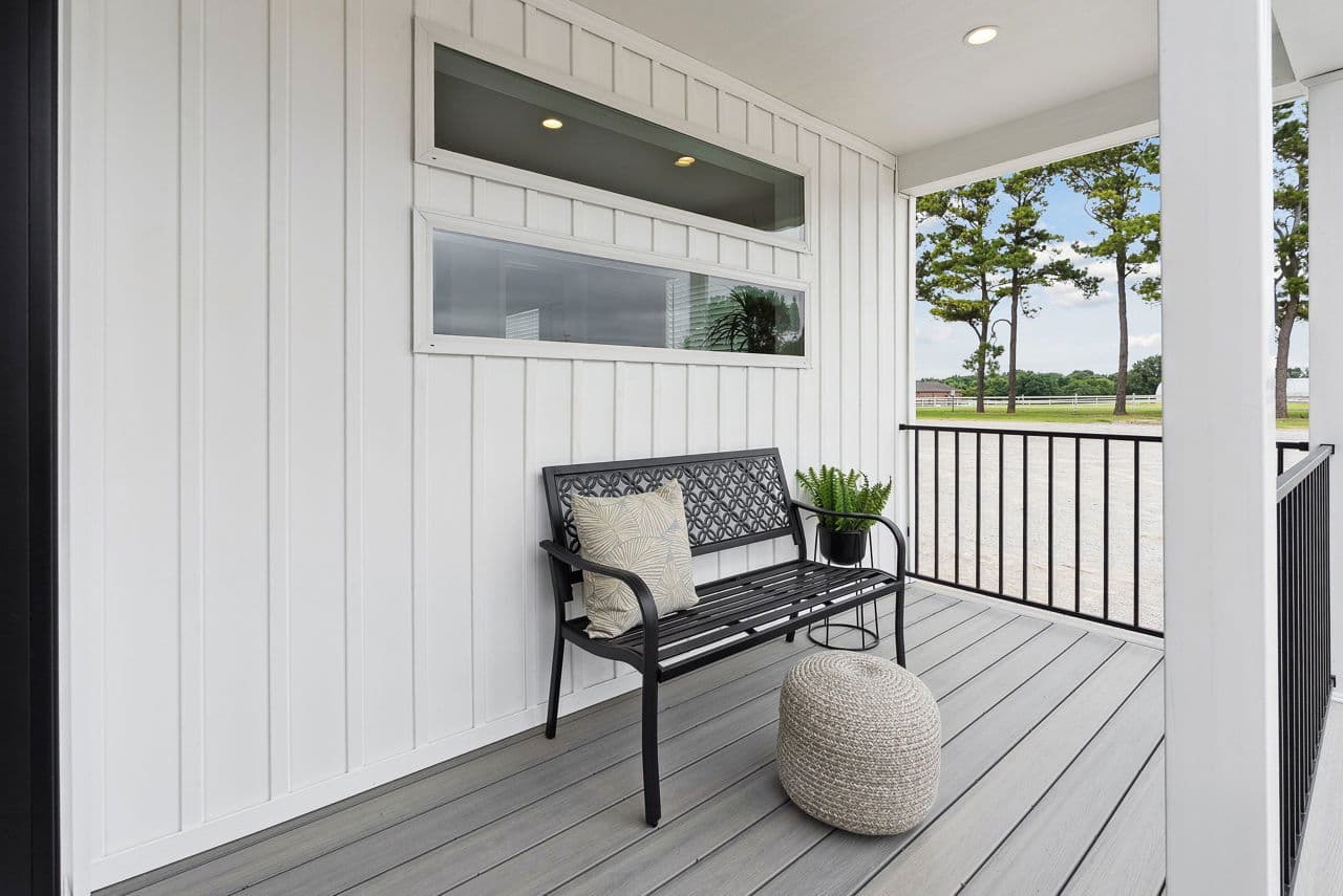 Driftwood exterior home features