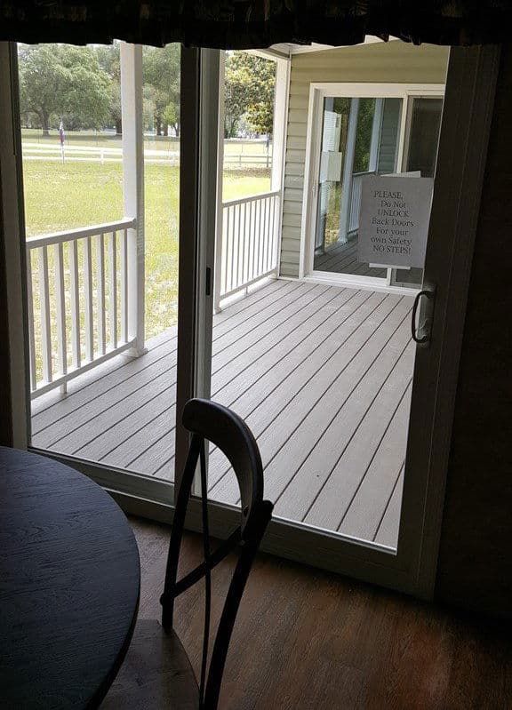 Ken and barbie 2864 with optional kitchen interior home features