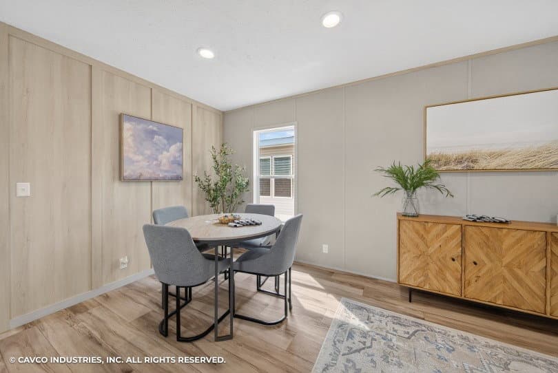 Exclamation 16763i interior home features