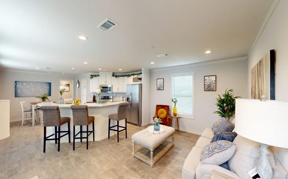 Trilliant 5806 interior home features