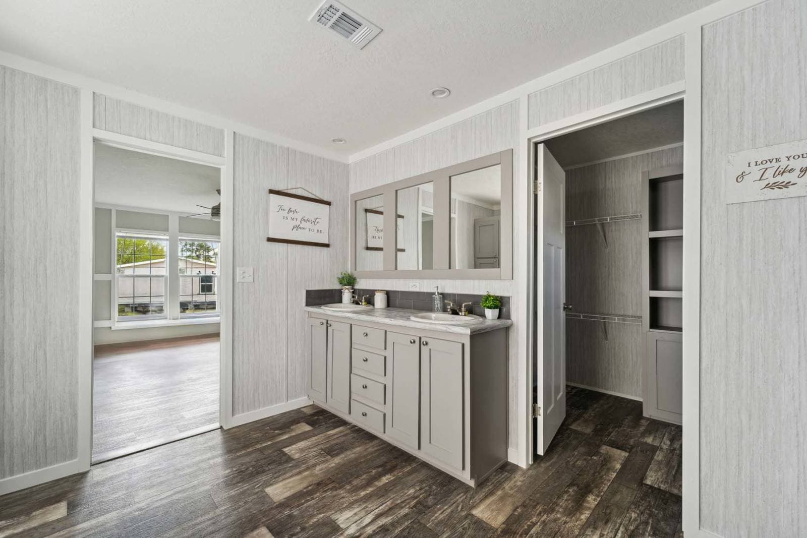 The chipper bathroom home features