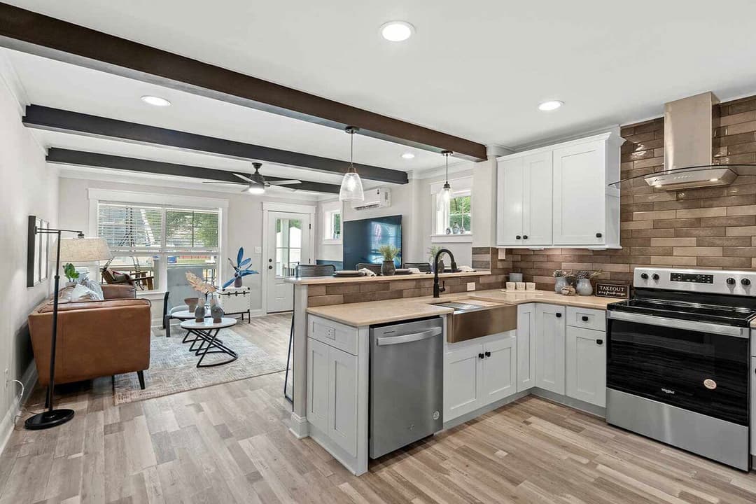 Sanibel duplex kitchen home features