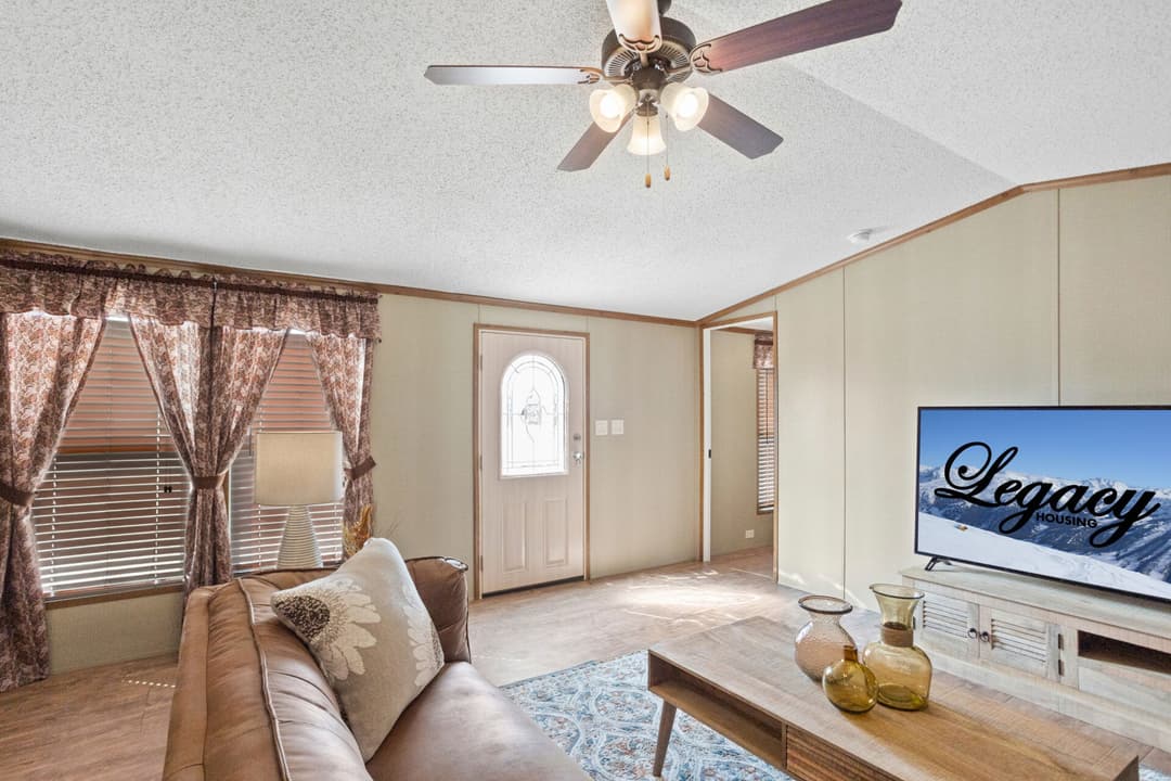 Classic c-1868-32a interior home features