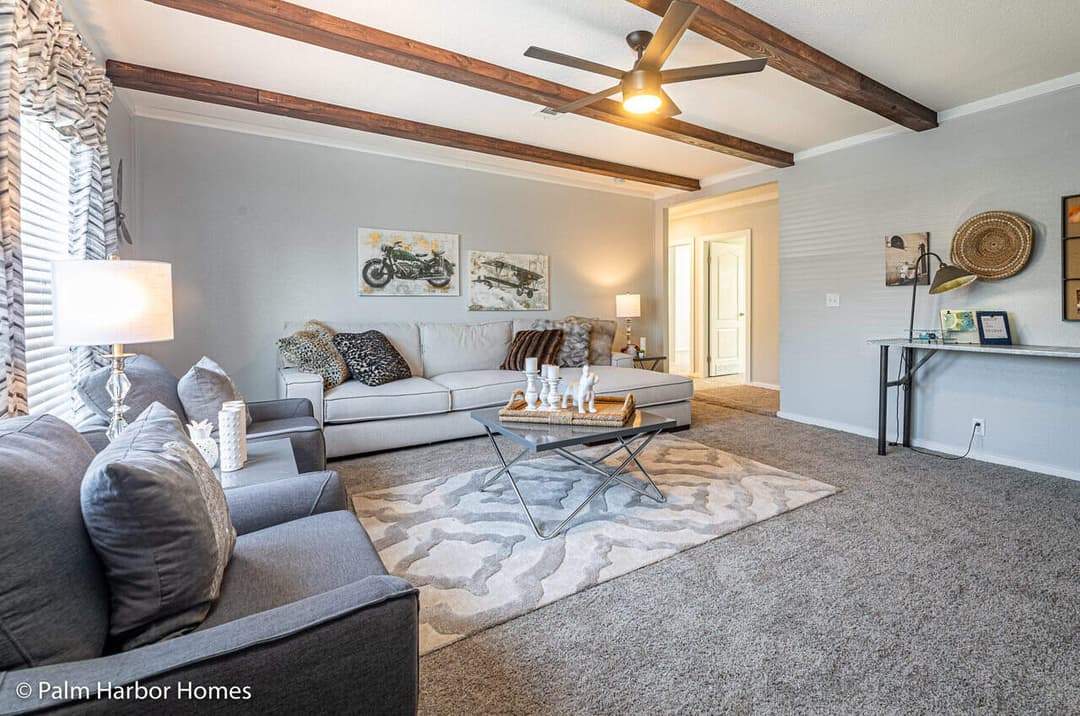 Magnum 30664m interior home features